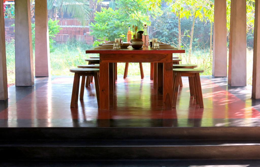 Clayfingers Art Cottage Thrissur Buitenkant foto