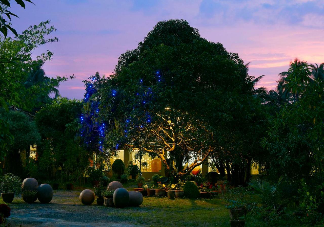 Clayfingers Art Cottage Thrissur Buitenkant foto